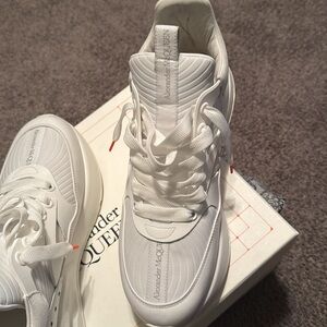 Men’s white Alexander McQueen Sneakers pristine condition